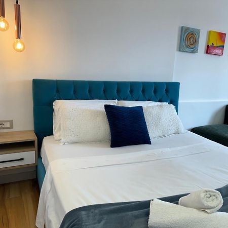 Tirana Elegant Apartment Экстерьер фото